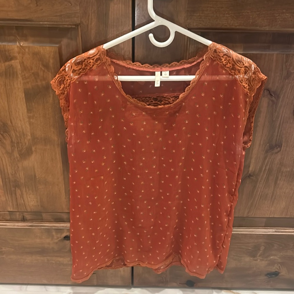 Woman’s top